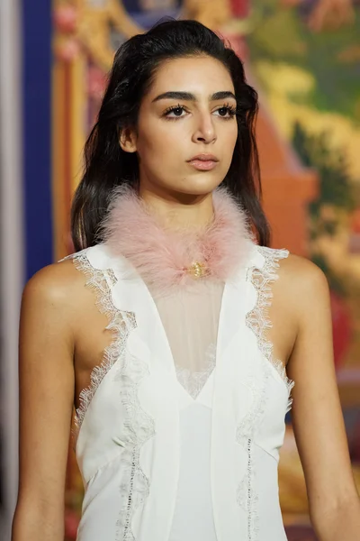 Look 62